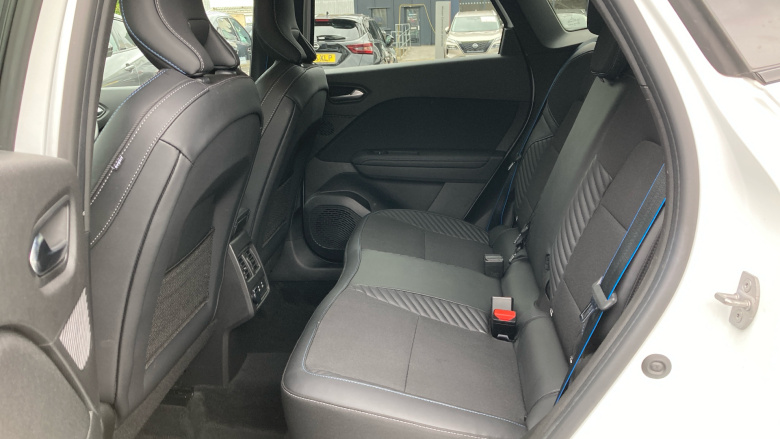 Renault Symbioz 1.6 E-Tech FHEV 145 Techno Esprit Alpine 5dr Auto Hybrid Estate